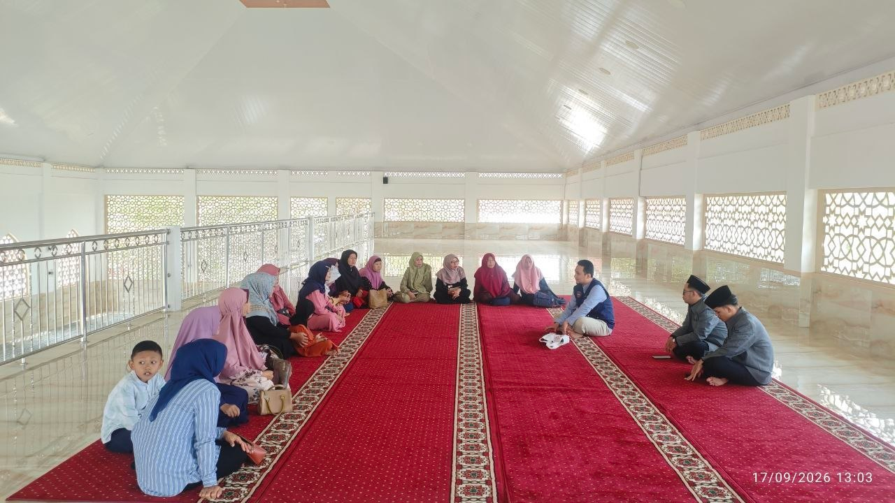 Silaturahmi Koordinator RT RW dan Lurah Majelis Taklim Al Hilal Cibiru